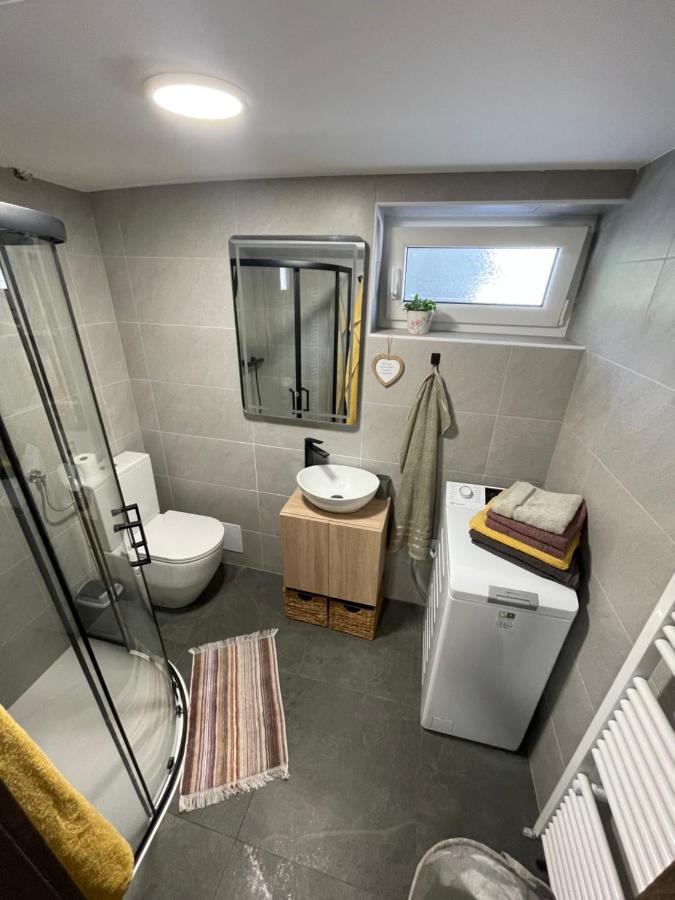 Home-In Apartma Любляна Екстериор снимка